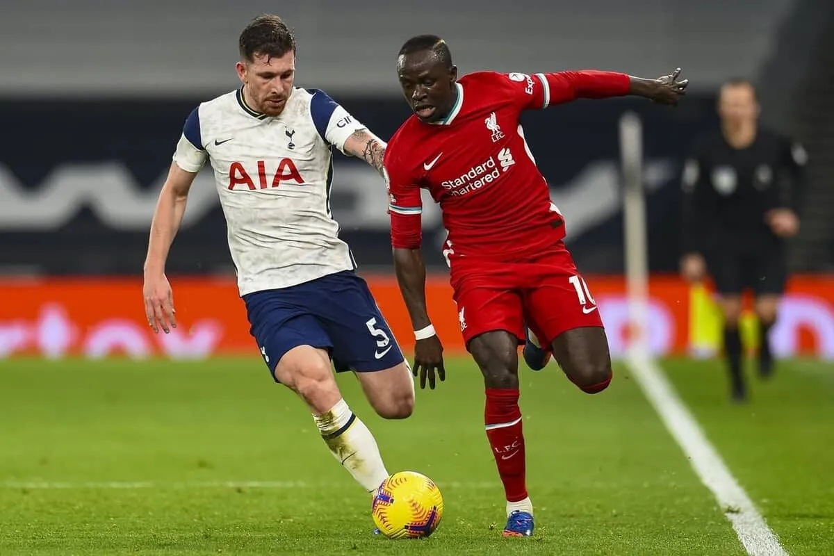 SOI KÈO TOTTENHAM VS LIVERPOOL: Vòng 17 - id
